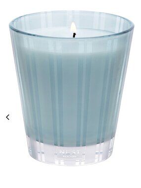 New NEST Driftwood & Chamomile Classic Candle 8.1 oz